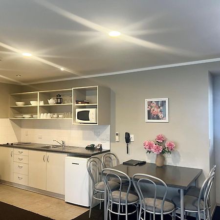 Ashbrook Motel Таупо Екстер'єр фото