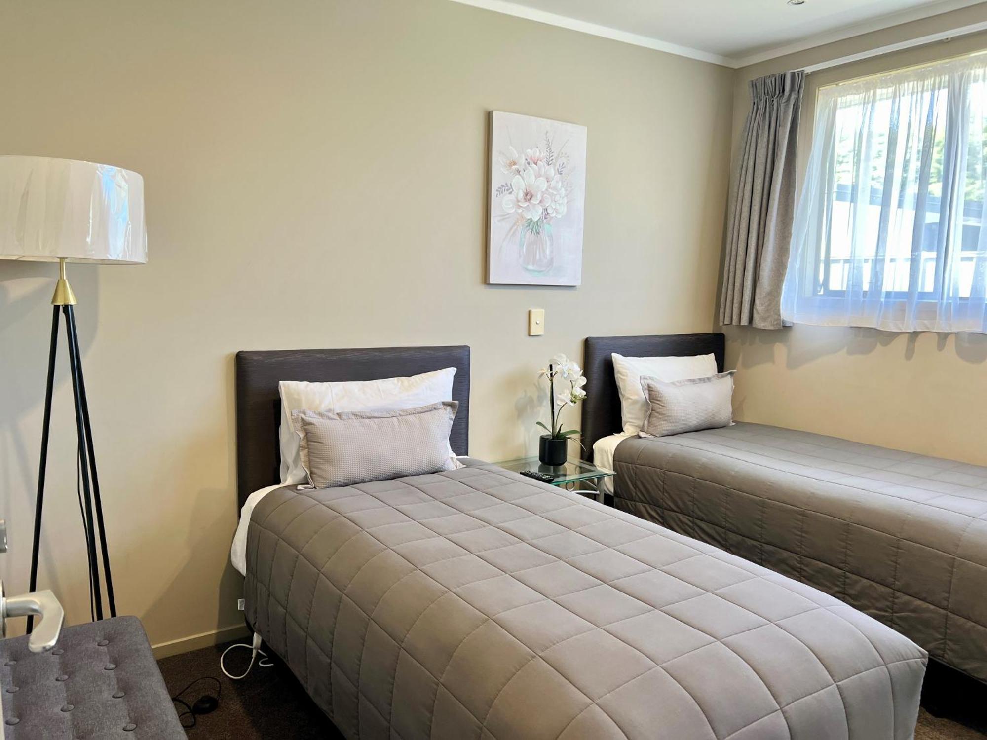 Ashbrook Motel Таупо Екстер'єр фото