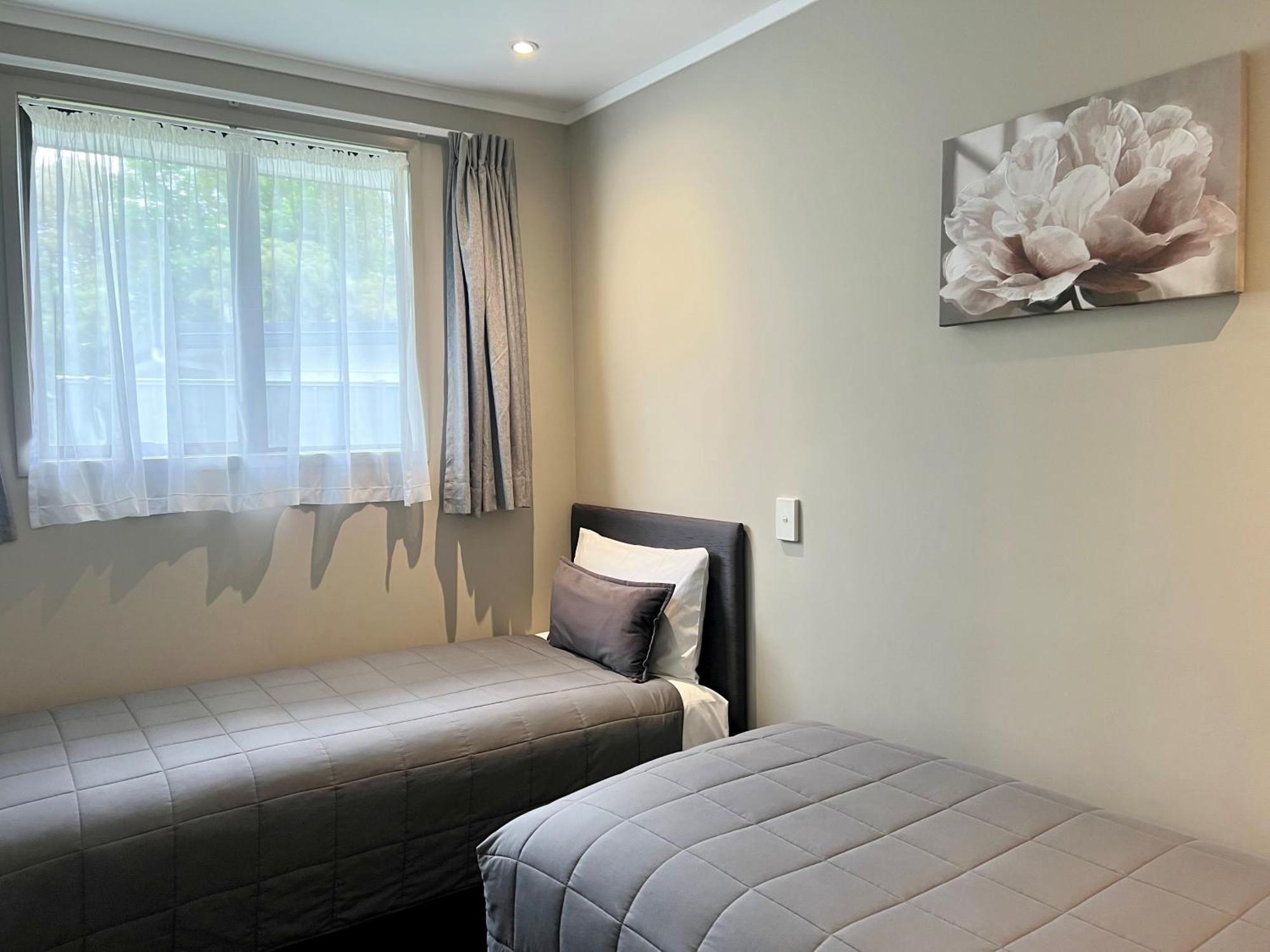 Ashbrook Motel Таупо Екстер'єр фото